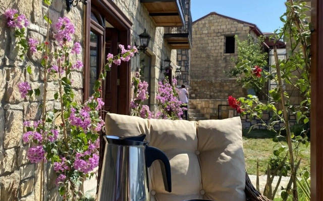 Arıklı Han Kazdağları