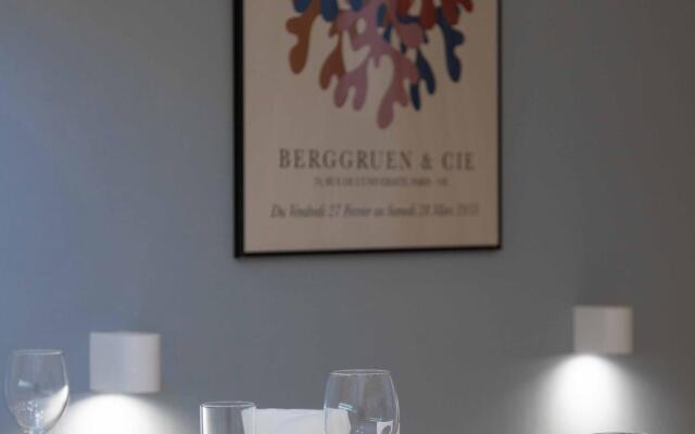 Санди на улице Лётчика Грицевца