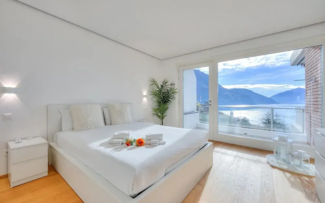 Honeymoon With Stunning View