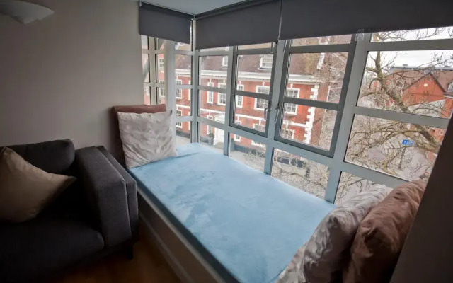 2 Bed 2 Bath Central Ipswich Parking 2nd Flr