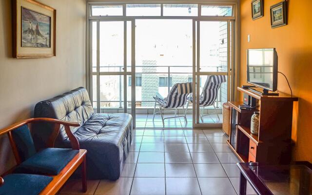 Apto 3Qts Cond. c/ piscina a 600m da Praia CEE202