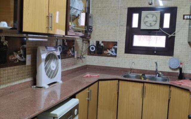 Maadi Apartment 3 Rooms ( Families Only )
