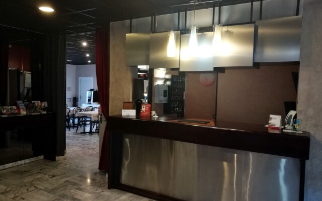 Adonis Arc Hôtel Aix