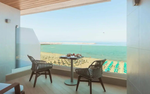 Bio Beach Boutique Hotel