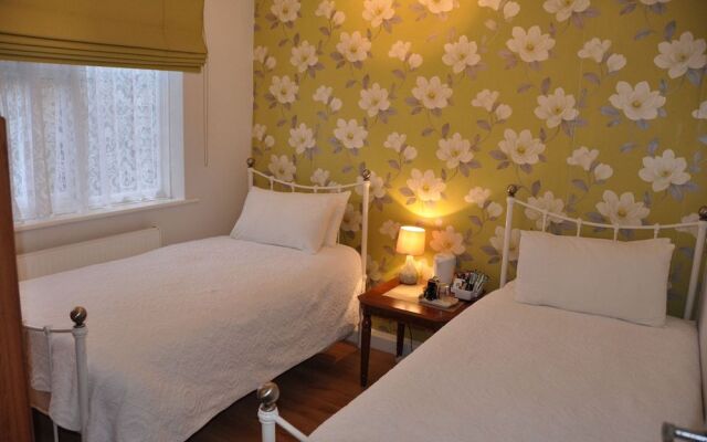 Walcot House