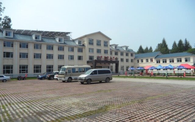 Changbai Mountain Tianci Travel Village