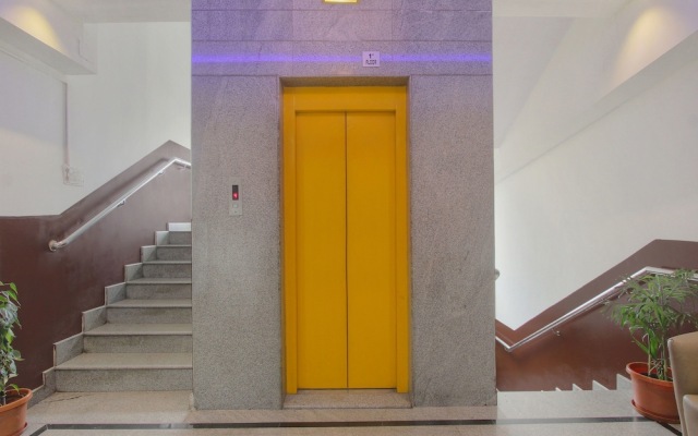 OYO Flagship 16107 SR Royal