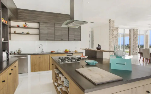 Stunning 6BR Villa With Ocean View in Cap Cana