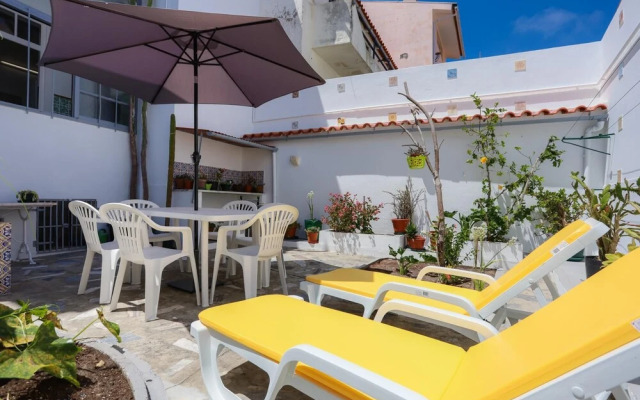 P tio da Foz by Rent4all