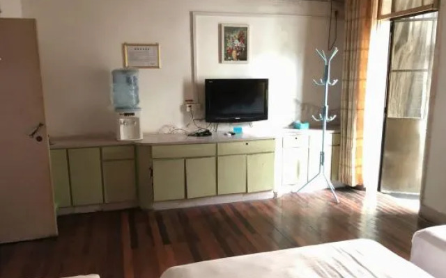 yikang hotel