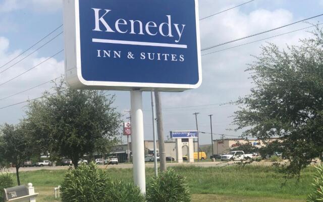 Kenedy Inn & Suites