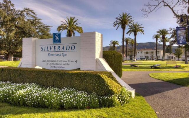 40  OFF Spectacular 1BD Suite inside Silverado