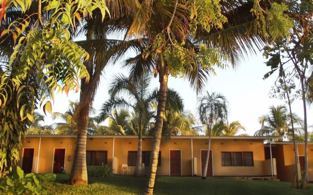 Lake Safari Lodge