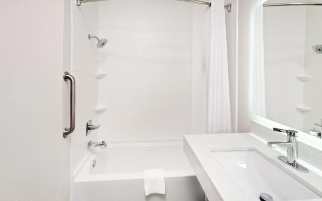 Candlewood Suites Harrisonburg by IHG