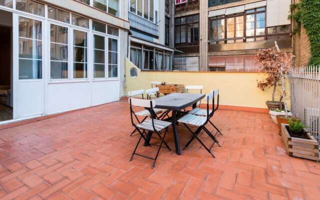 Cosy Comfortable 1 bed With Terrace in Eixample