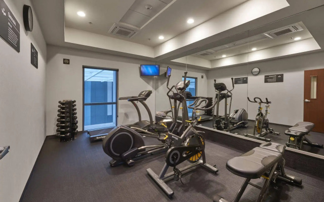 City Express by Marriott Ciudad De México La Raza