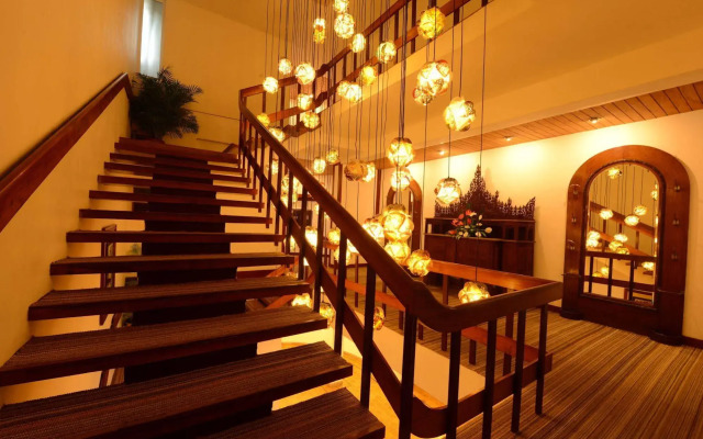 Casino Hotel - Cgh Earth, Cochin