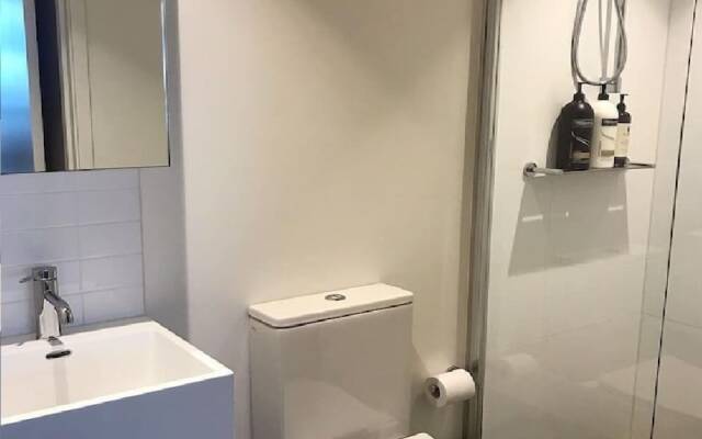 Southbank Platinum Tower Apartment