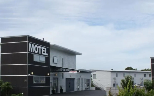 Pukekura Motor Lodge