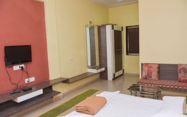 Hotel Nirmal Lodging