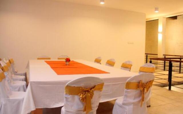 SKR Grand Hotel
