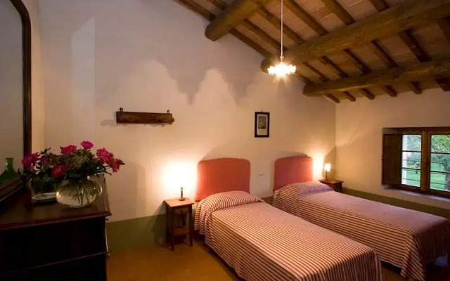 Spacious Home With Pool