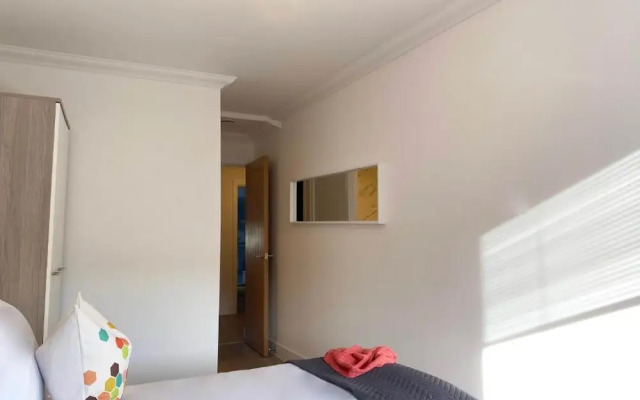 Modern Stylish 2 bedroom 2 Bath Apts.