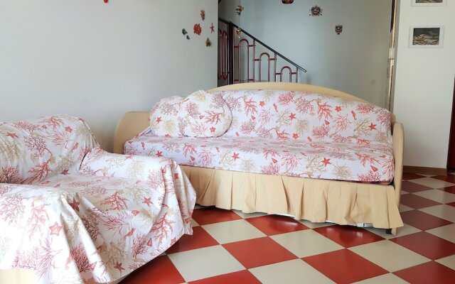 Holiday House Viriola Rossa