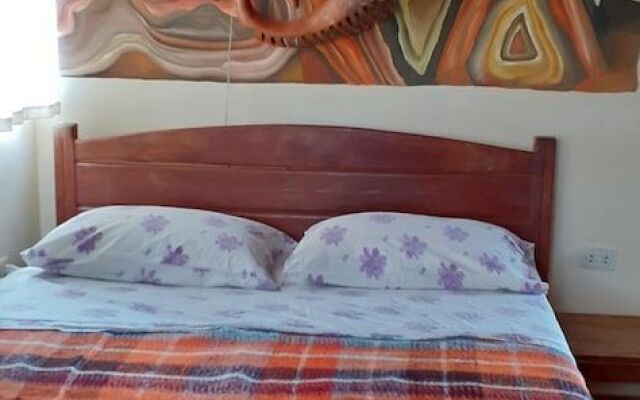Andorina Hostal, Arte & Cultura