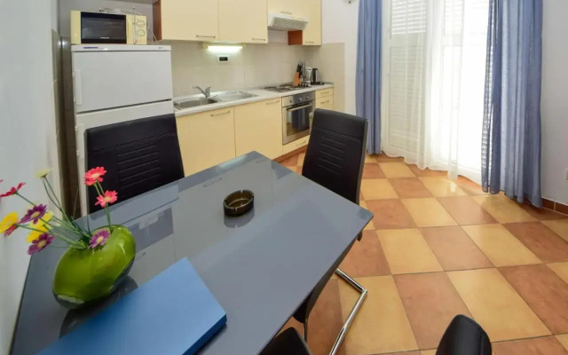 Apartment Trogir 4