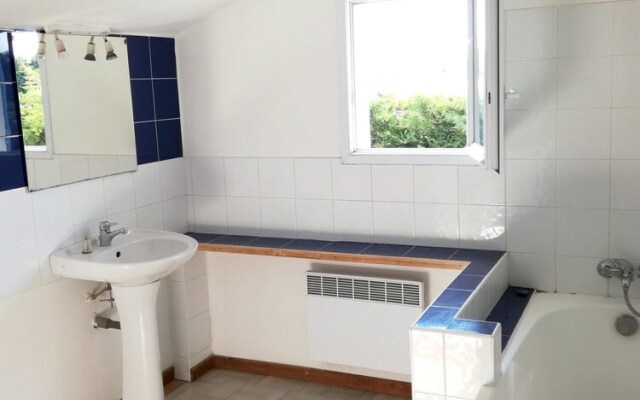Apartment With 3 Bedrooms in Maillane, With Pool Access and Enclosed G