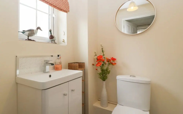 West Bay Holiday Home