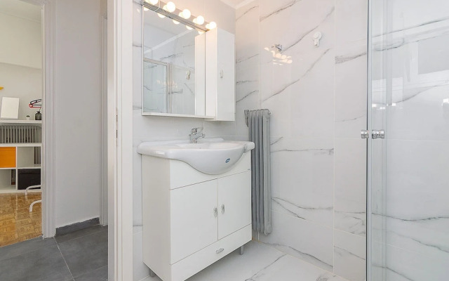Brand new Stylish 2 bedroom apartment