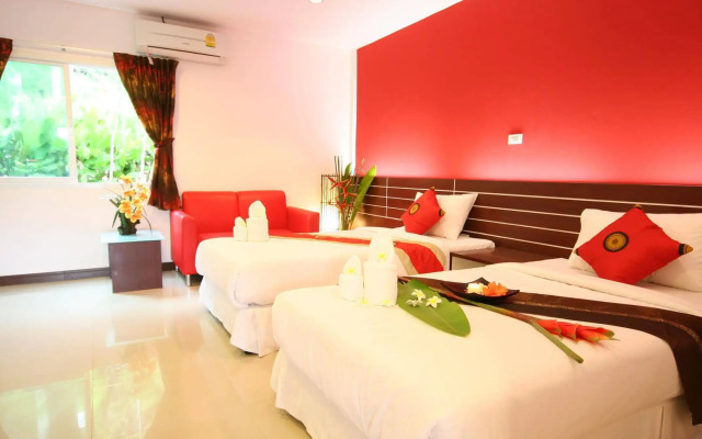 Pantharee Resort (SHA Extra Plus)
