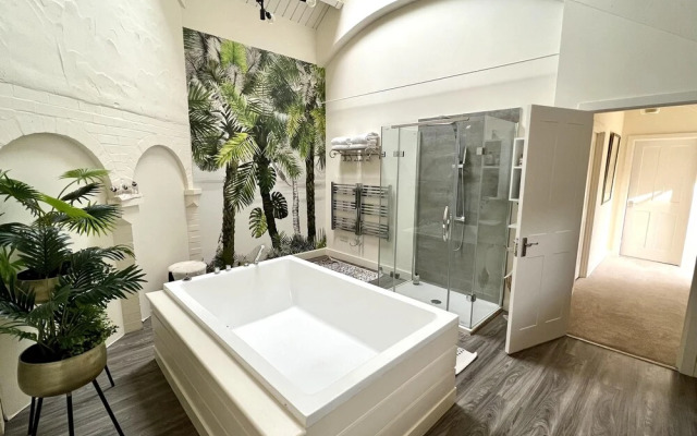 Luxury Chilterns Hideaway, Easy Access to London