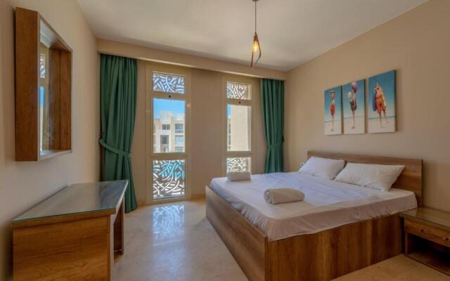 Mangroovy 3BR Apartment Private Beach & Pool View