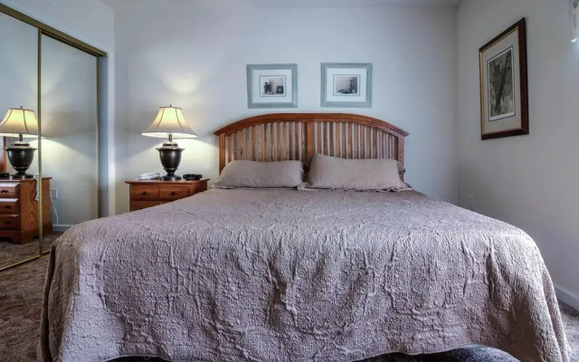 Whispering Pines 612