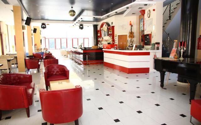Bellos Hotel Apartments