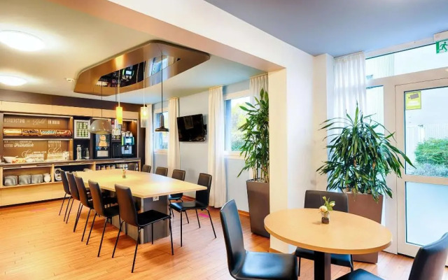 B&B Hotel Köln-Frechen