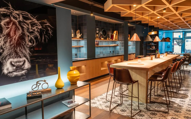 The Guesthouse by the Hey Hotel