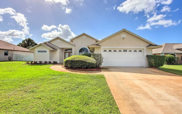 Pool & Fenced Yard: Sebring Retreat