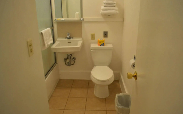 Columbus Motor Inn