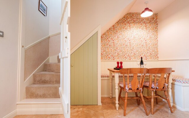 Cloudberry Cottage