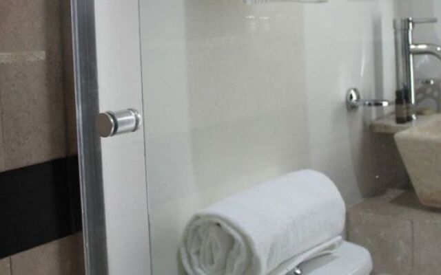 Hotel Clamont Suites