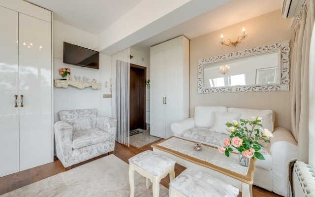 Luxury and Sunny Studio With a View in TOP Centre