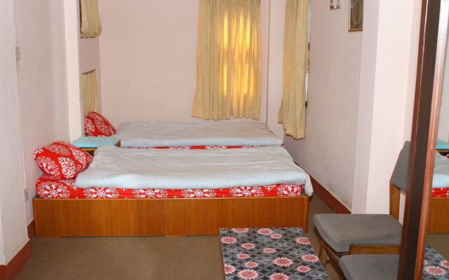 Swastik Guest House