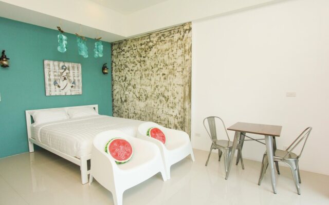 Boutique Summer House