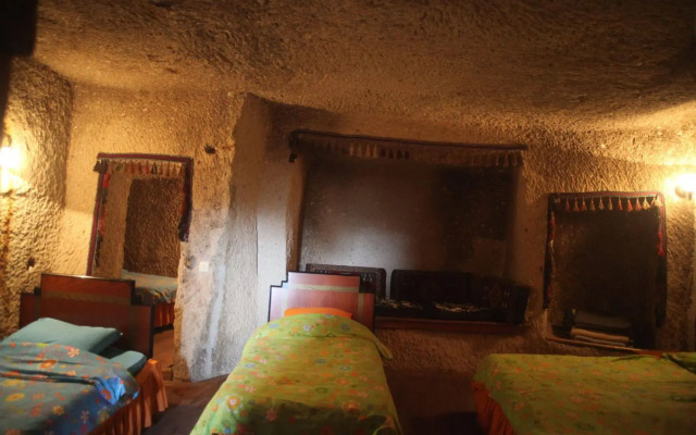 Sato Cave Hotel