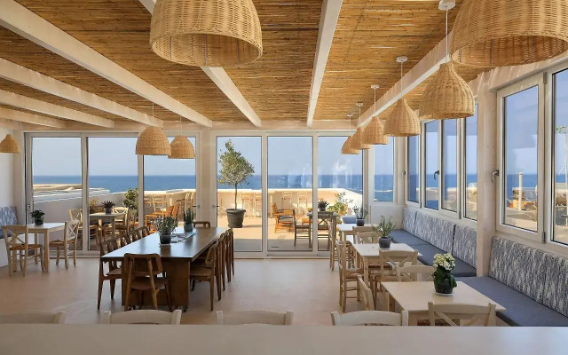 Sea Breeze Hotel