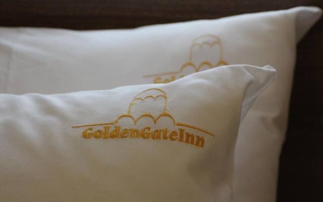 Гостиница «Голден Гейт Инн»